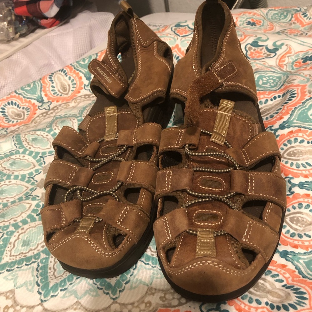 🌴Y2K Skechers Brown Shape-Ups Sandals- 144A $40 or $35 w/offer